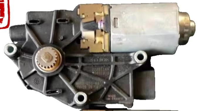 Hyundai Tucson Sunroof Glass Motor [R120]